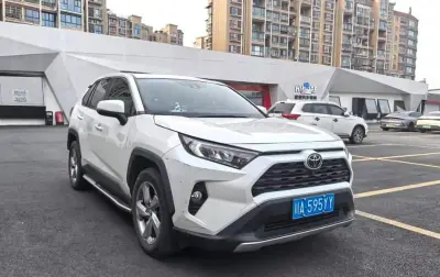 Toyota RAV 4, 2020