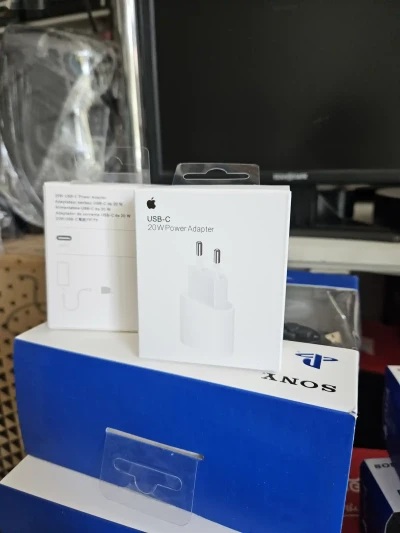 Зарядное устройство Usb-C 20W Power Adapter