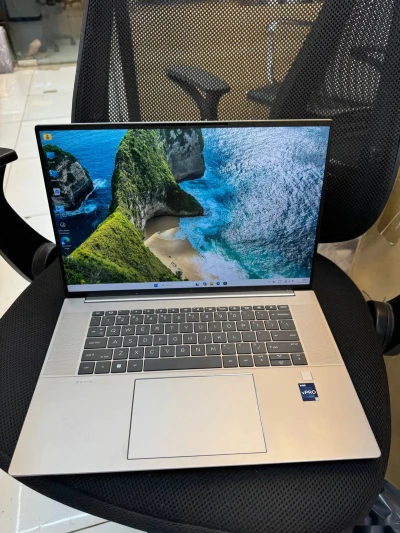 Ноутбук HP ZBook Studio 16 G9 Workstation