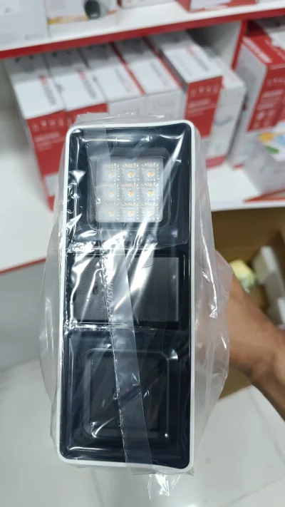 Камера hikvision 2MP — миниатюра 2