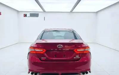 Toyota Camry, 2018