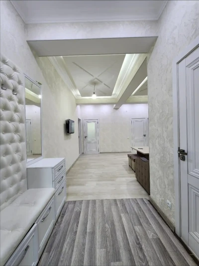 3-к квартира, 3 этаж, 98 м², шёлкокомбинат