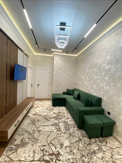 2-комн. квартира, 9 этаж, 50 м², 34мкр — миниатюра 1