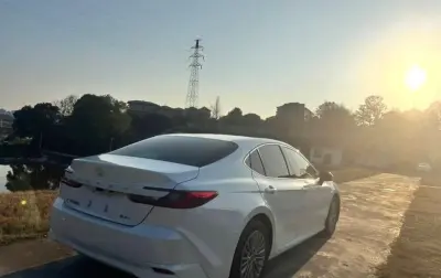 Toyota Camry, 2025 — миниатюра 5