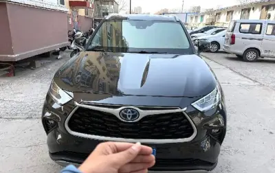 Toyota Highlander, 2022