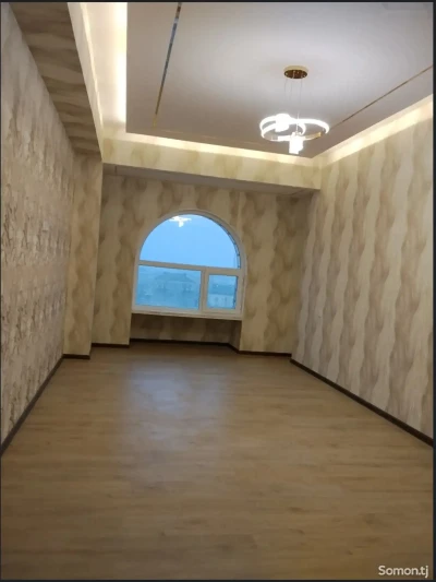 3-комн. квартира, 8 этаж, 93 м², Шелкокомбинат — миниатюра 1