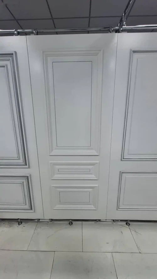 Дверь багет