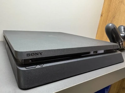 Игровая приставка Sony PlayStation 4 Slim