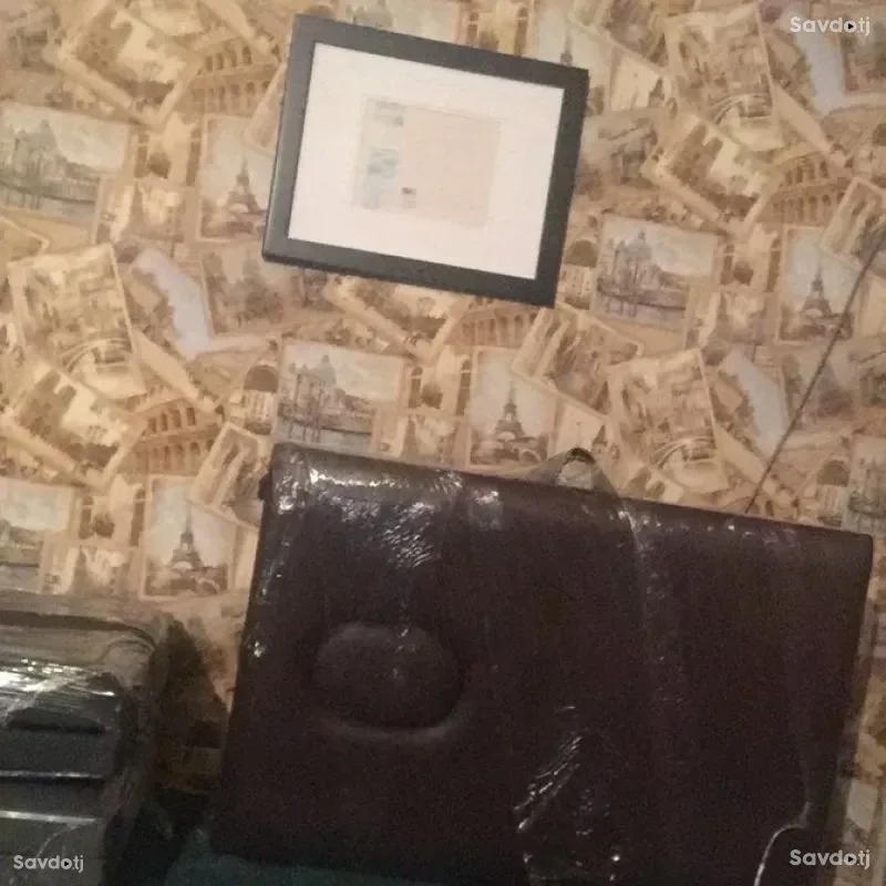 Столы и стулья