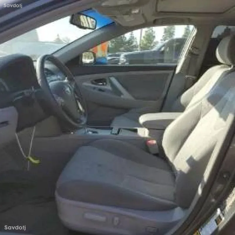 Toyota Camry 2010