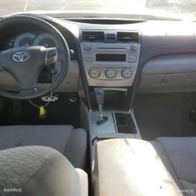 Toyota Camry 2010