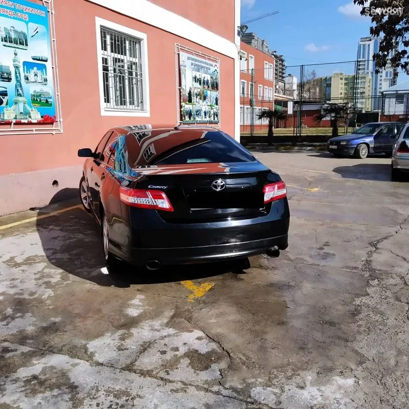 Toyota Camry 2010 — миниатюра 6