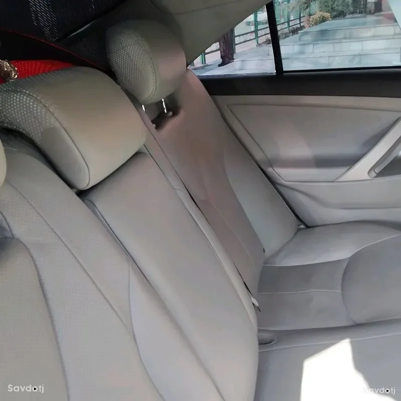Toyota Camry 2010 — миниатюра 17