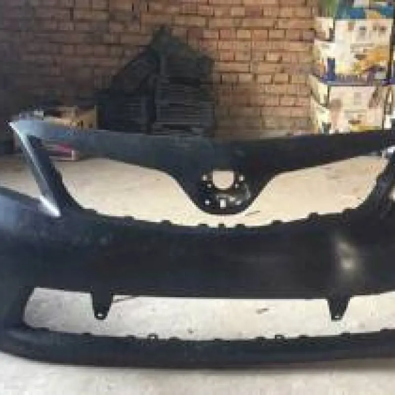 Передний бампер для Toyota Corolla 3