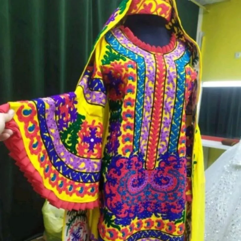 Национальное платье