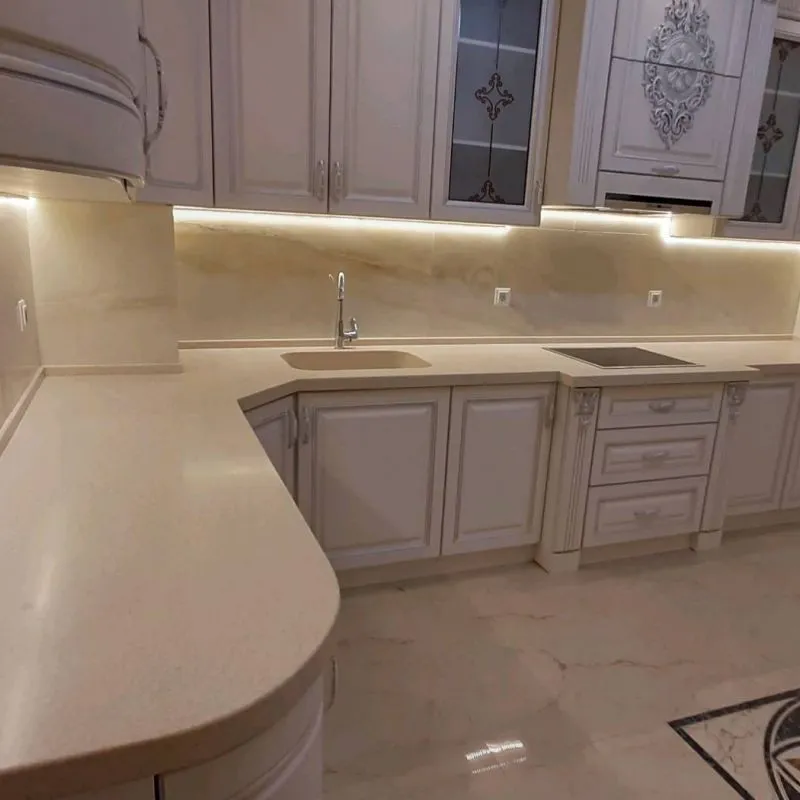 Кухонные гарнитуры 