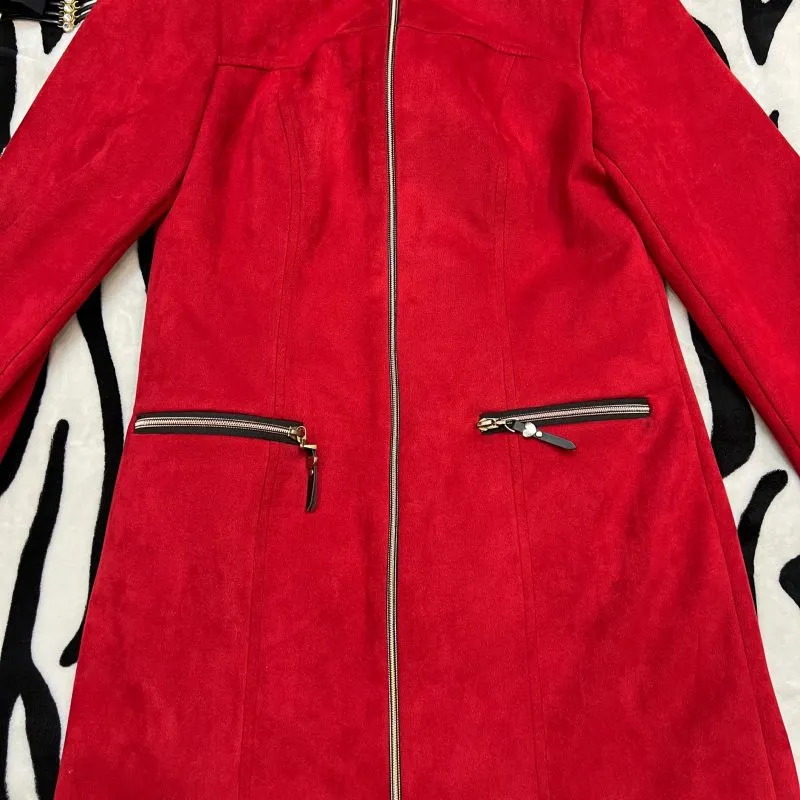 Модная замшевая куртка