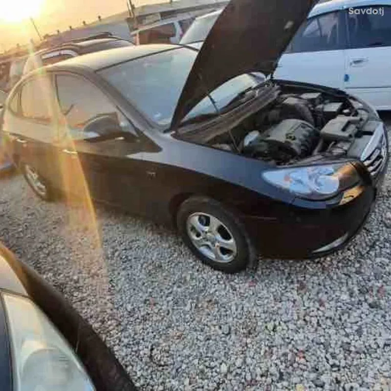Hyundai Avante 2010
