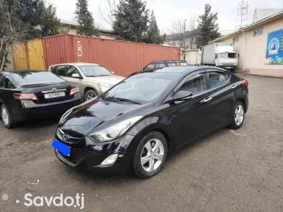 Hyundai Avante 2012