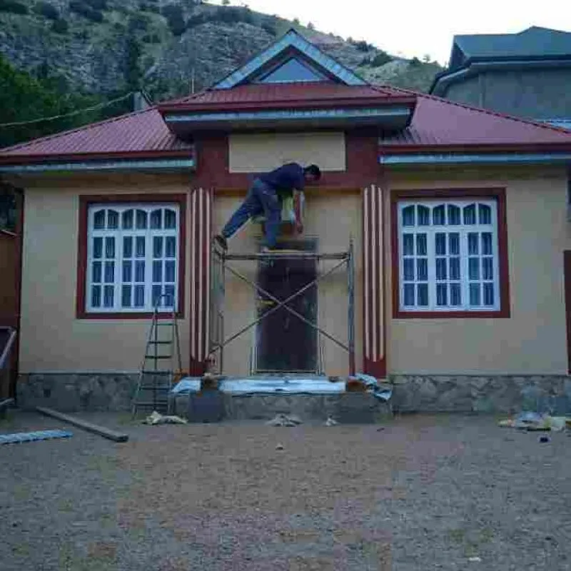 фасад травертин