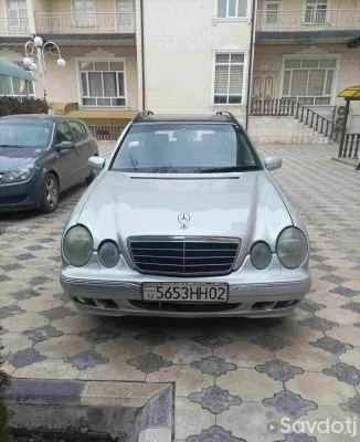 Mercedes-benz E class 2001
