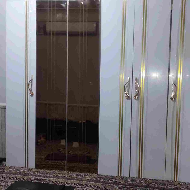 Спальни гарнитуры