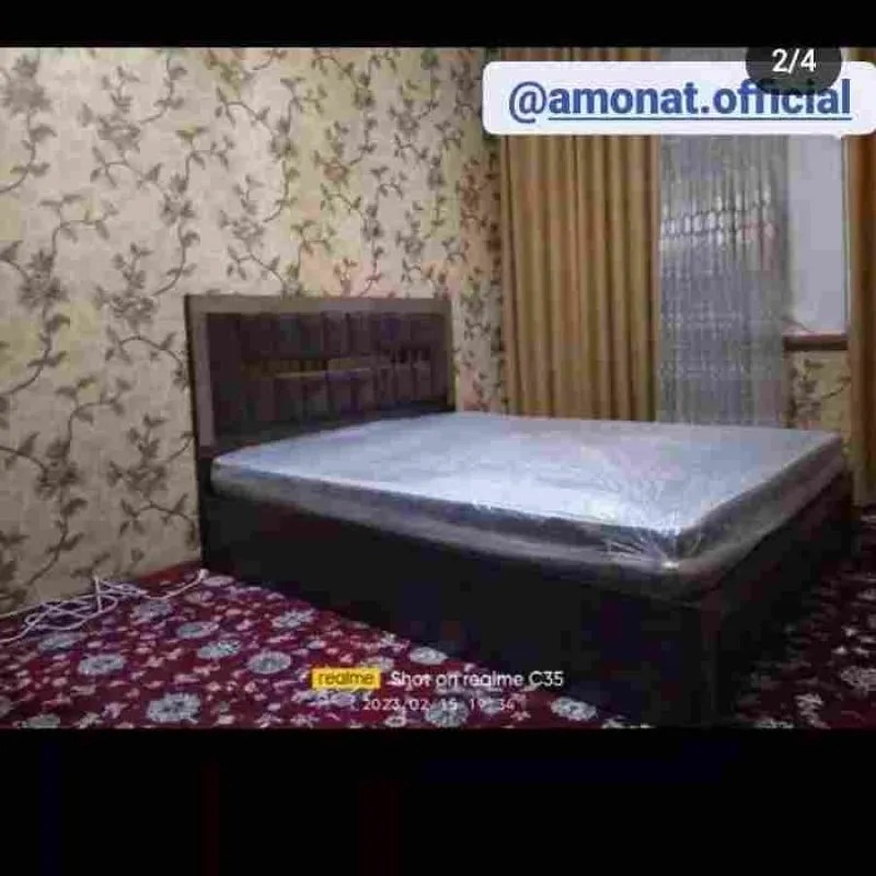 Двуспальный кровать с матрасом