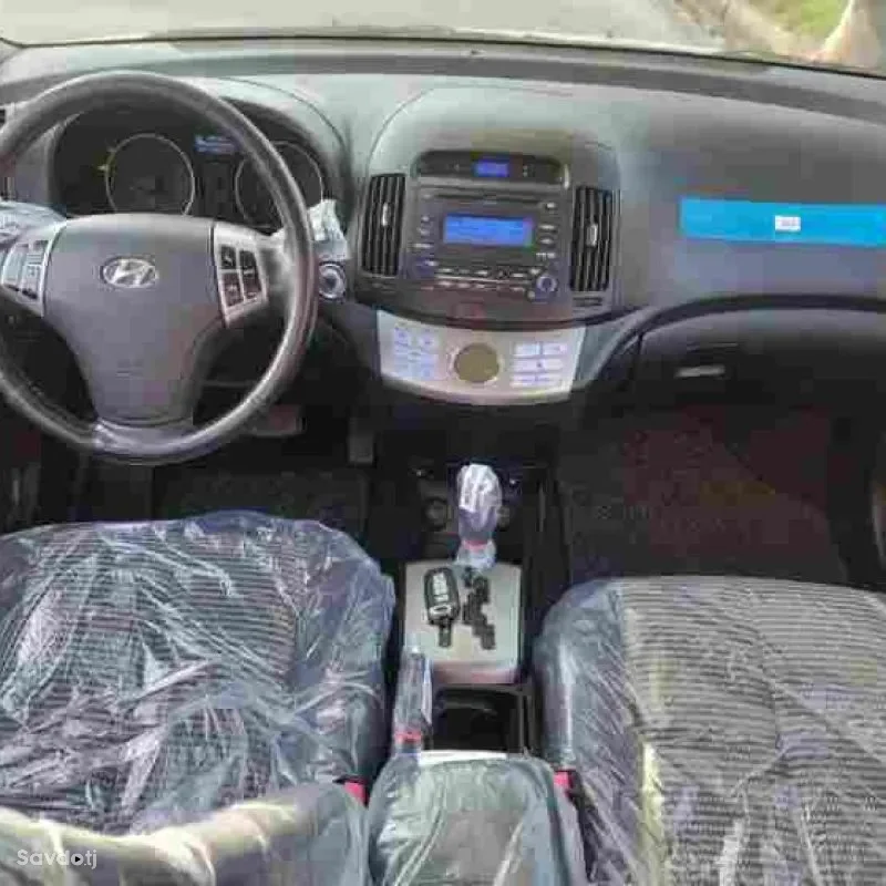 Hyundai Avante 2010
