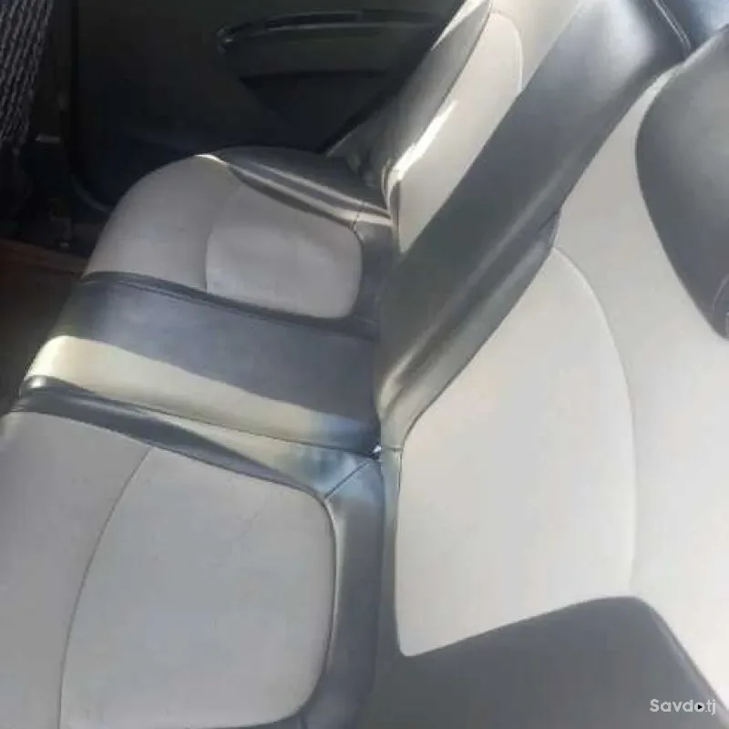 Chevrolet Spark 2010