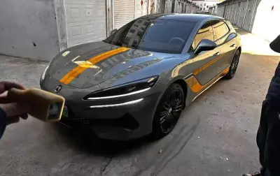 Denza Z9GT, 2024 — миниатюра 4