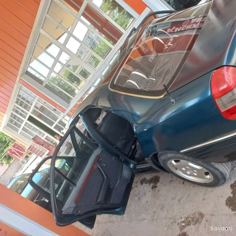 Mercedes-benz C class 1995 — миниатюра 4