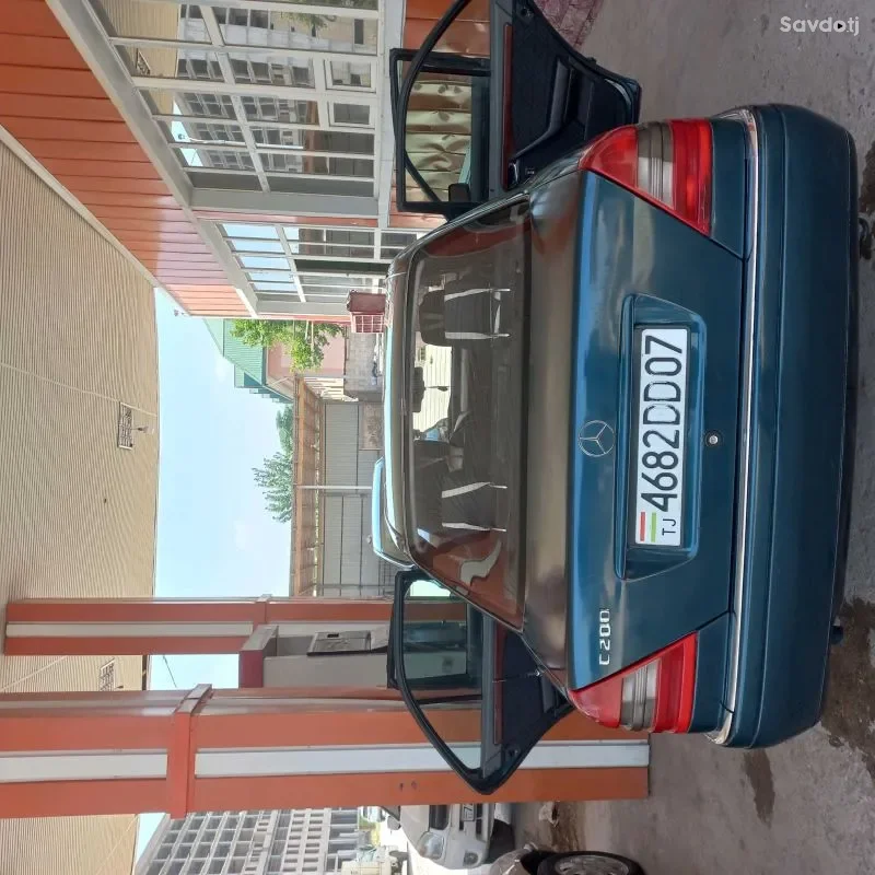 Mercedes-benz C class 1995 — миниатюра 5