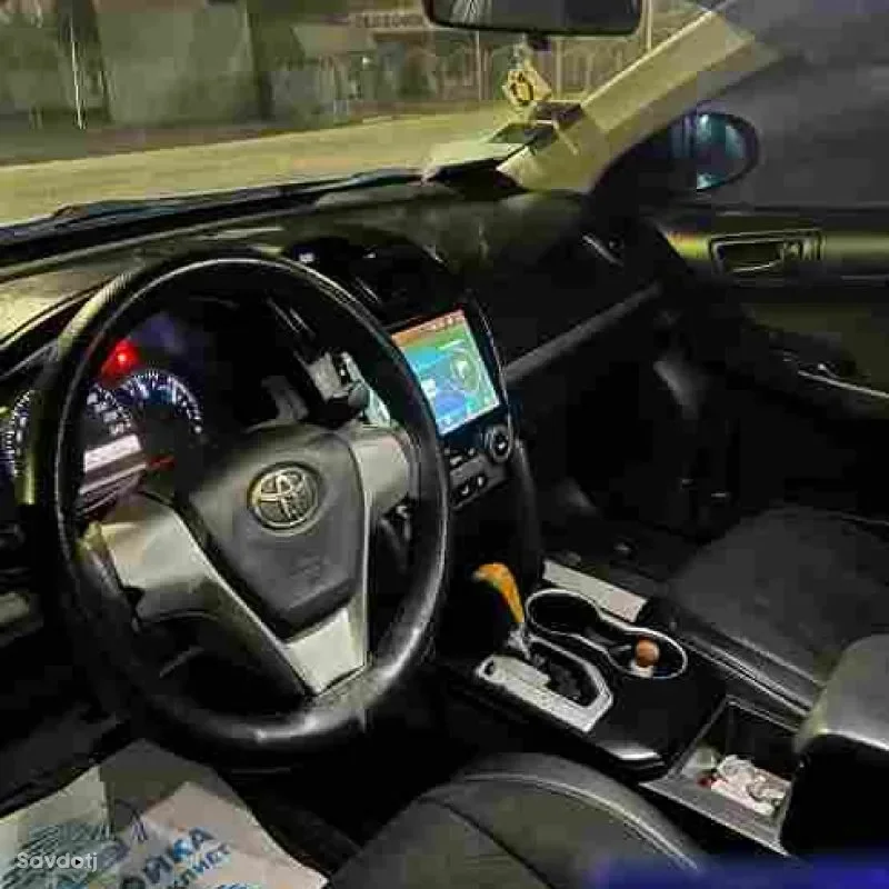 Toyota Camry 2012