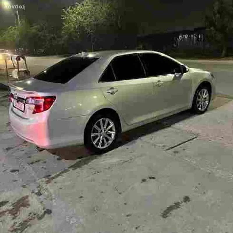 Toyota Camry 2012