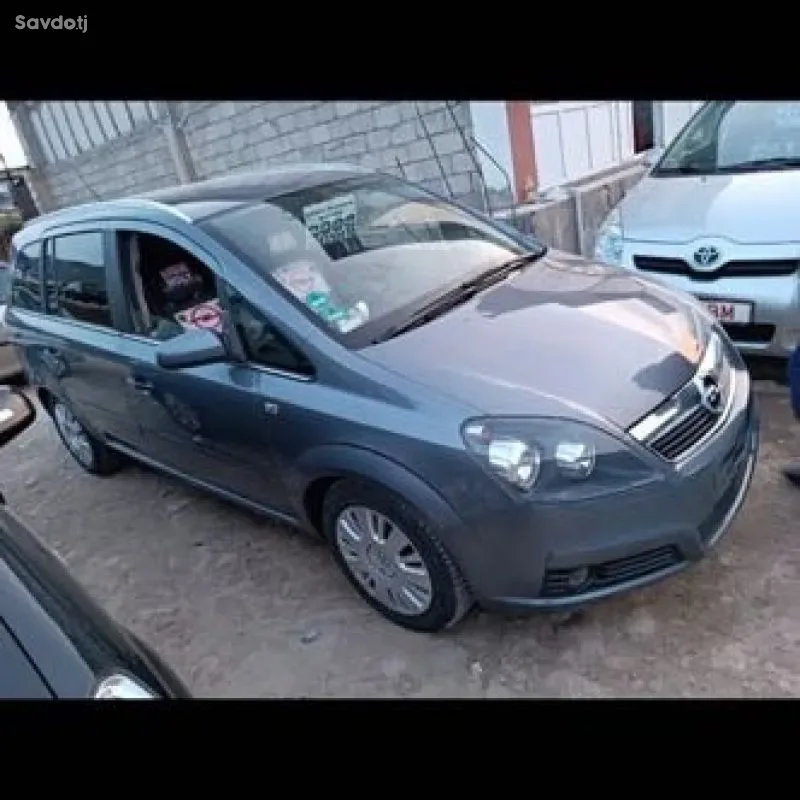Opel Zafira 2008 — миниатюра 5