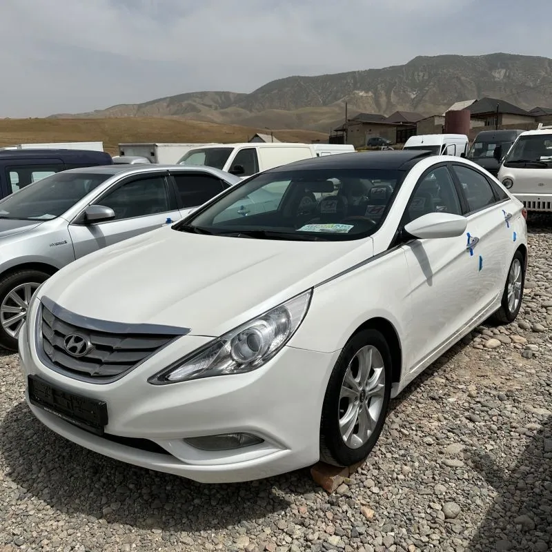 Hyundai Sonata 2011