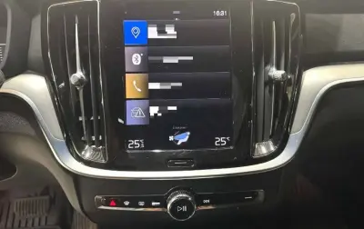 Volvo S60, 2022