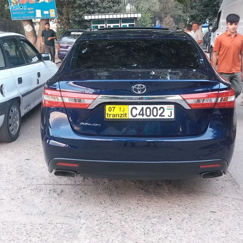 Toyota Avalon 2013