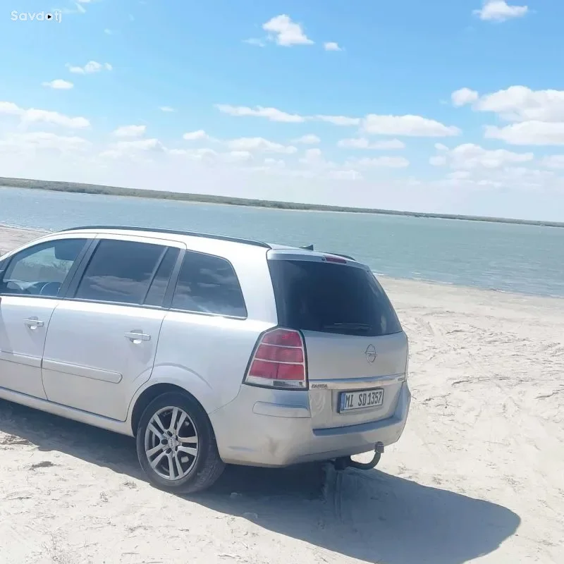 Opel Zafira 2007 — миниатюра 4