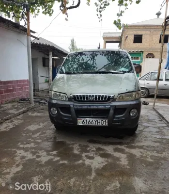 Hyundai Starex 2000