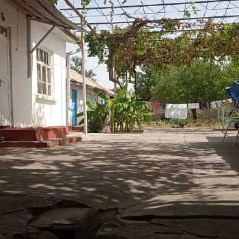 1 этажный, 4-комн. дом,  м², 12 соток, Турсунзаде