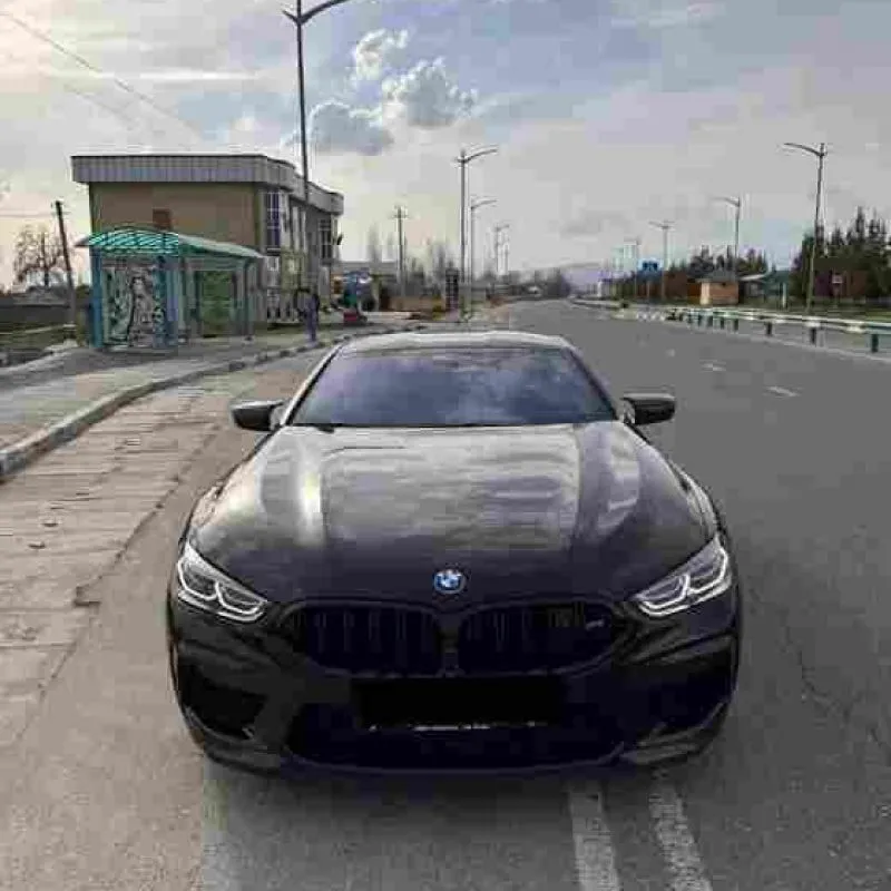 BMW M8 2022