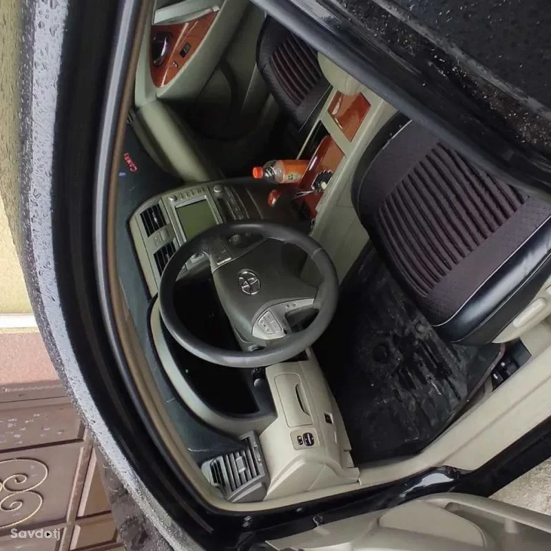 Toyota Camry 2011 — миниатюра 2