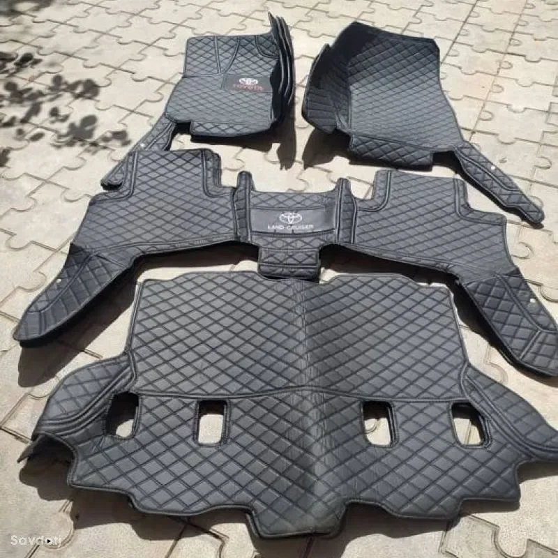 Коврики в салон Toyota Land Cruiser 300
