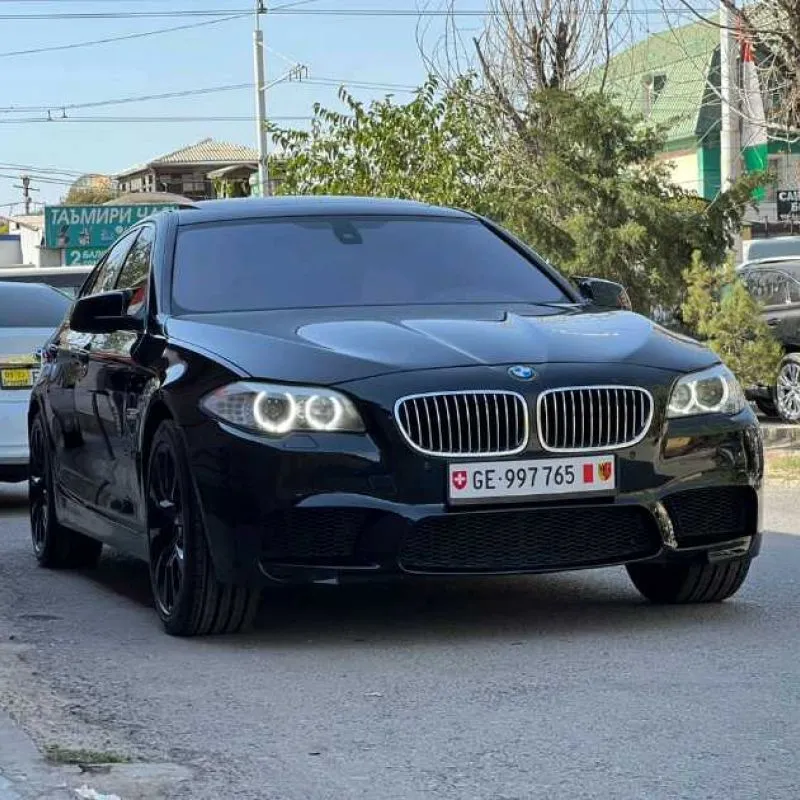 BMW 5 series 2011