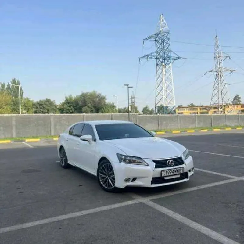 Lexus Gs series 2012