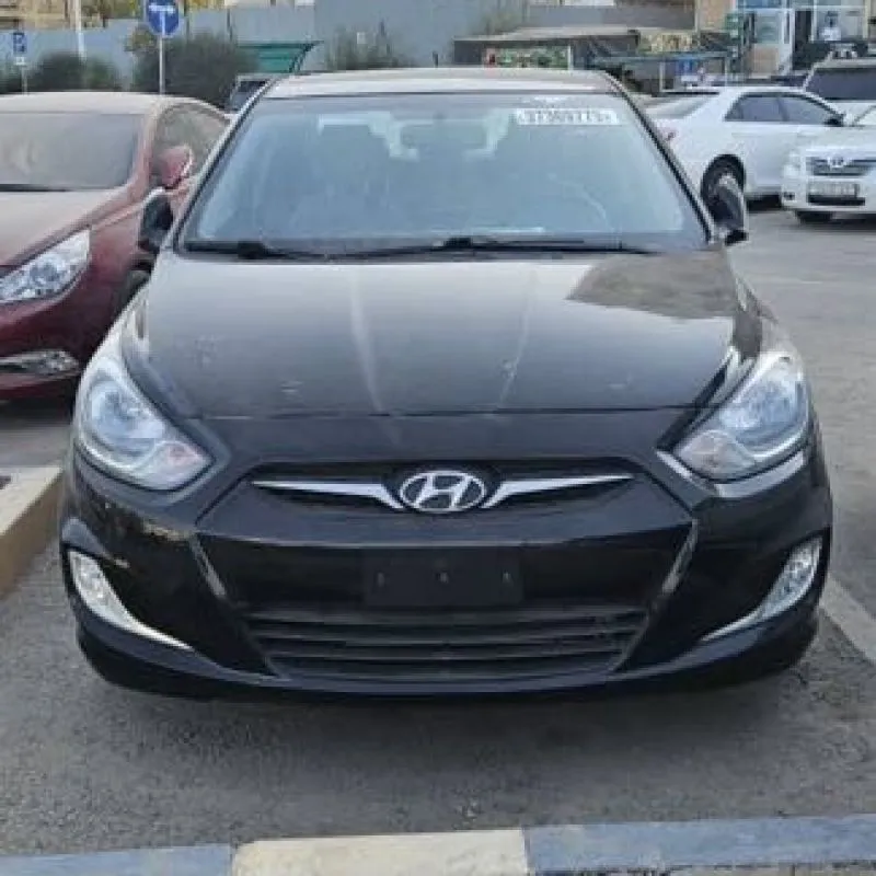 Hyundai Accent 2012