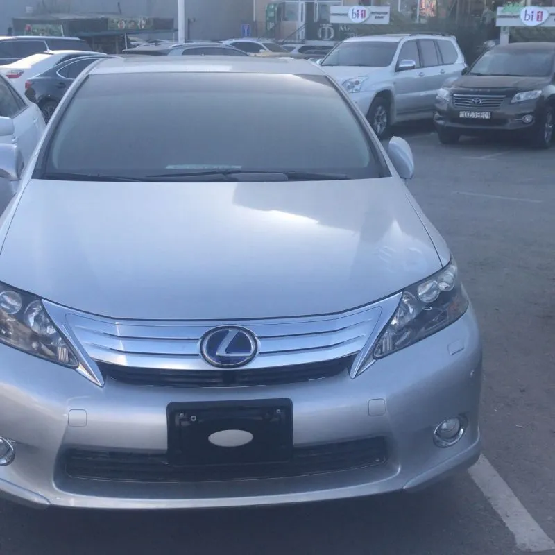Lexus Hs series 2010