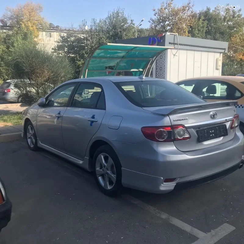 Toyota Corolla 2011 — миниатюра 5