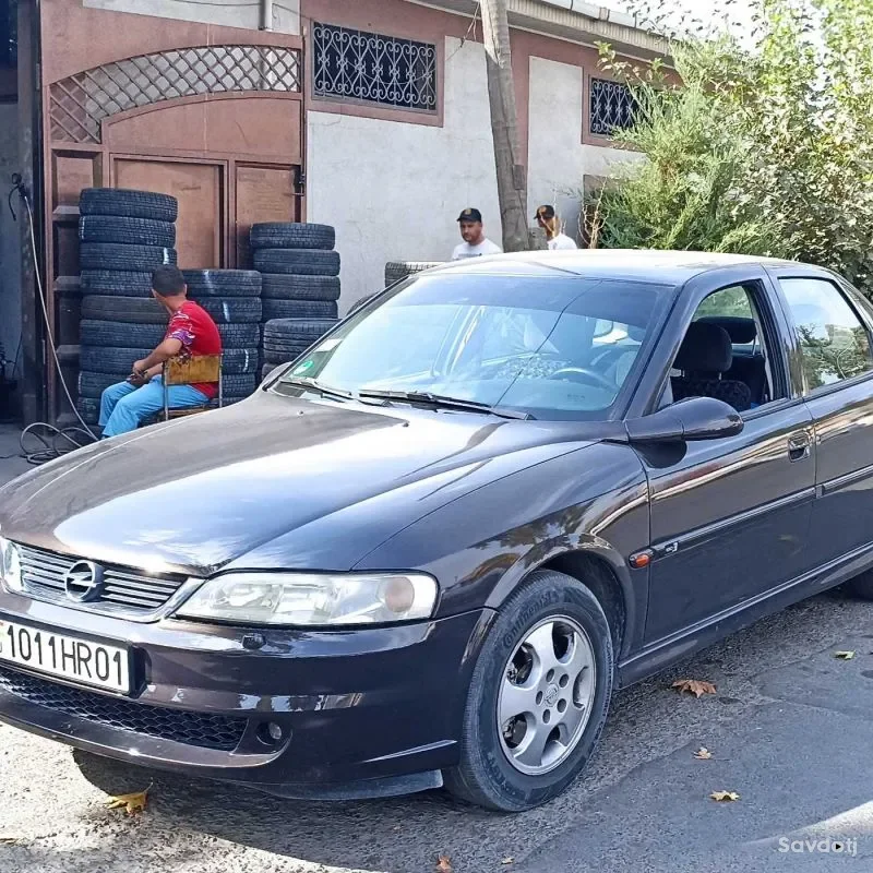 Opel Vectra b 2000 — миниатюра 3
